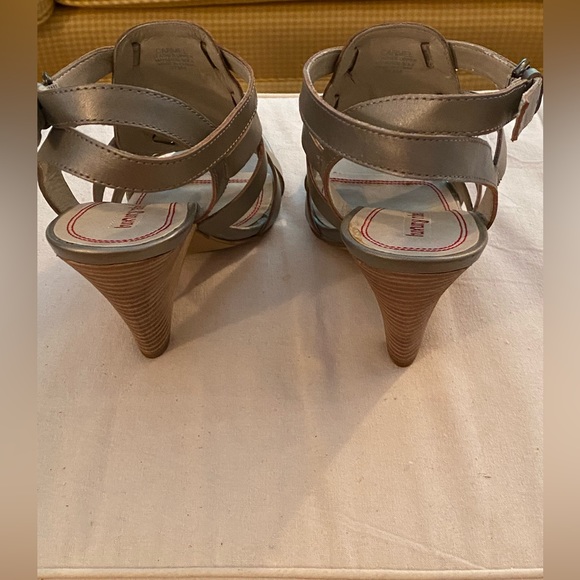 Luxury Rebel Leather Wedge Sandals - Picture 5 of 6